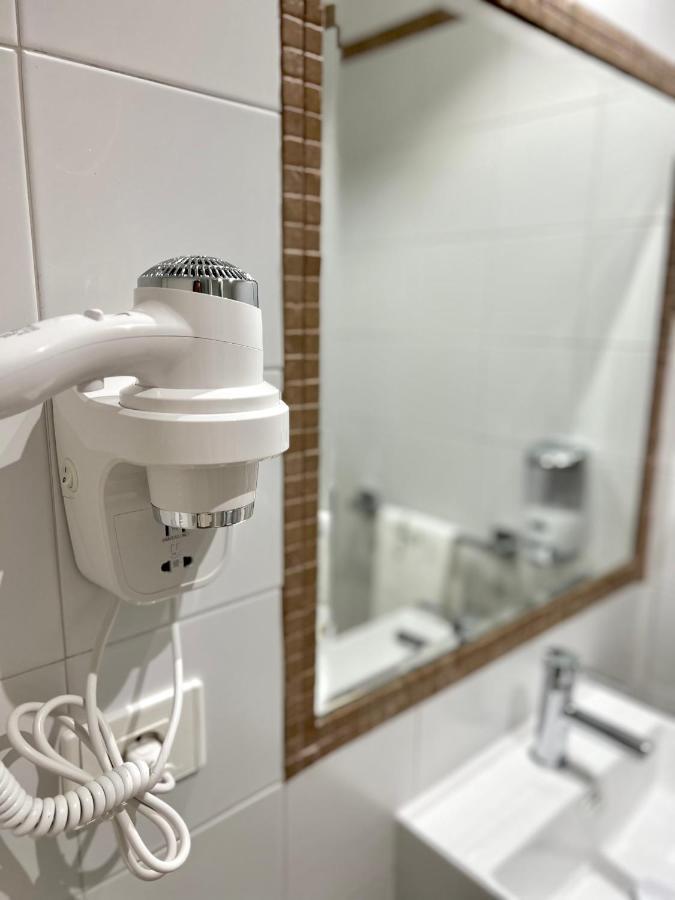 Hostal La Poetisa - Auto Check-In คุลเยเรโด ภายนอก รูปภาพ
